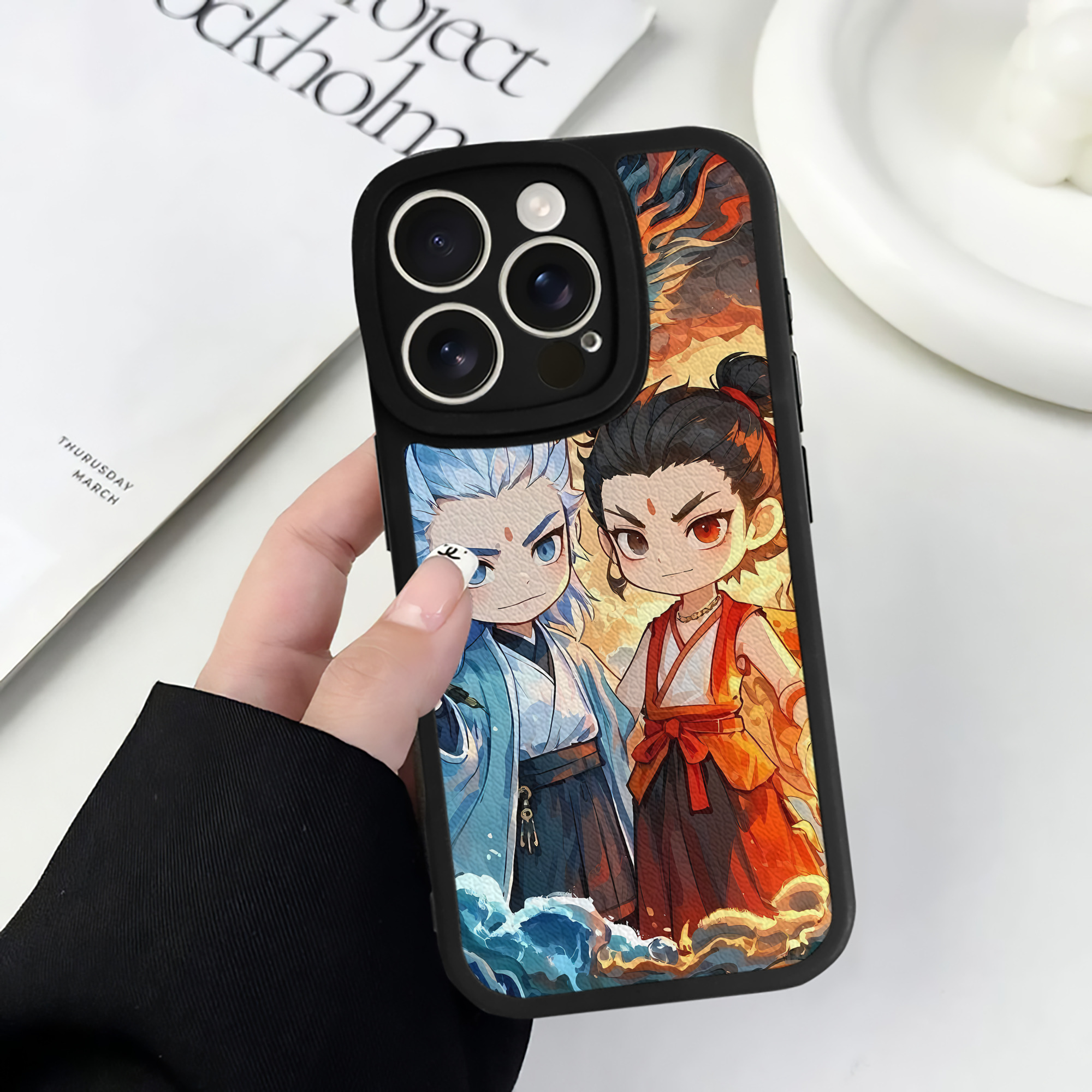 （画像用） Ne Zha 2 ナタ 魔童の大暴れ 【iPhone 16シリーズ対応】シリコンスマホケース（レザー調） 材質：シリコン